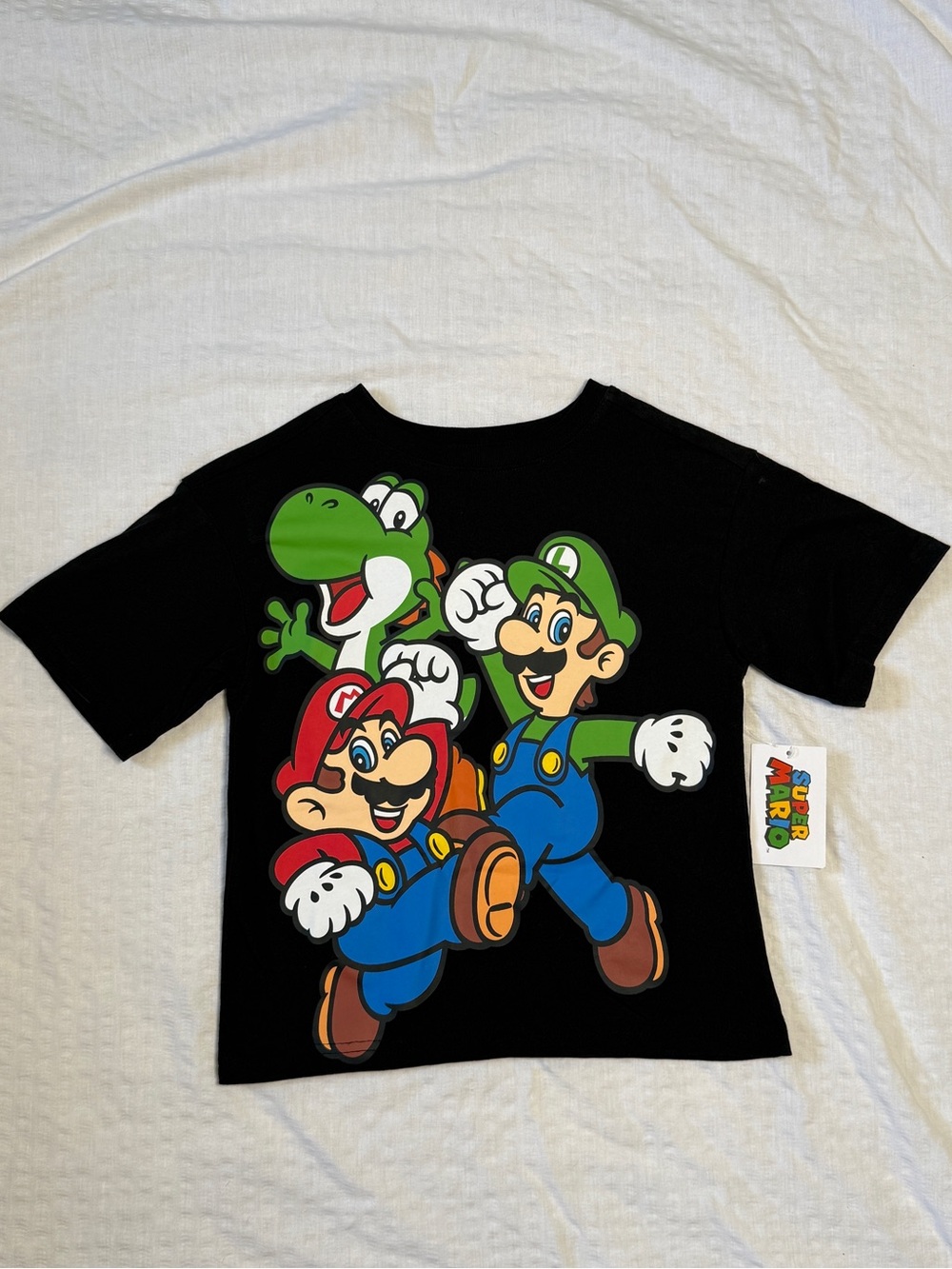 Super Mario Graphic Boys Tee size 5/6 Kids T-shirt - Black with Red, Blue, Green